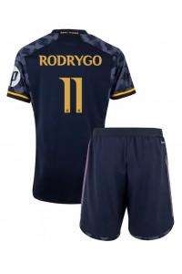 Fotbalové Dres Real Madrid Rodrygo Goes #11 Dětské Venkovní Oblečení 2023-24 Krátký Rukáv (+ trenýrky)